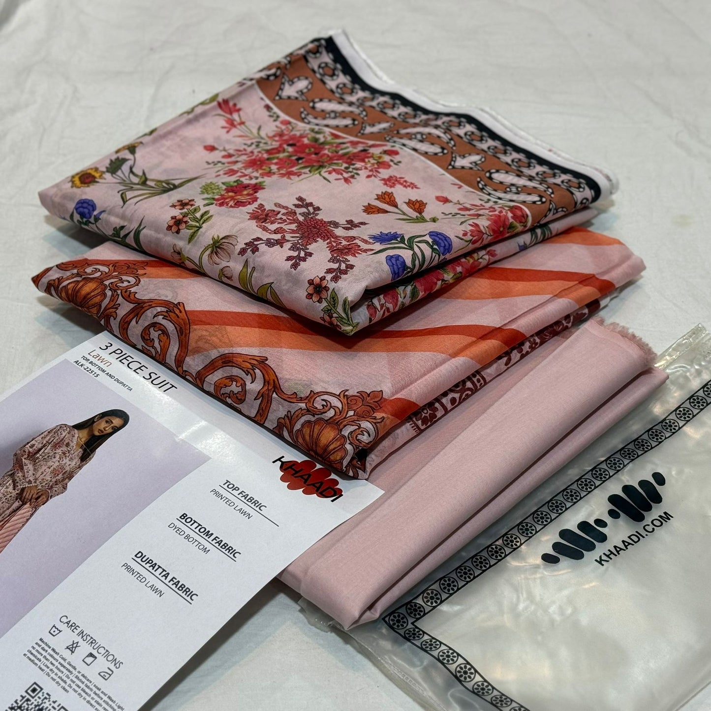 KHAADI | 3 PIECE | UNSTITCHED PRINTED LAWN SUIT