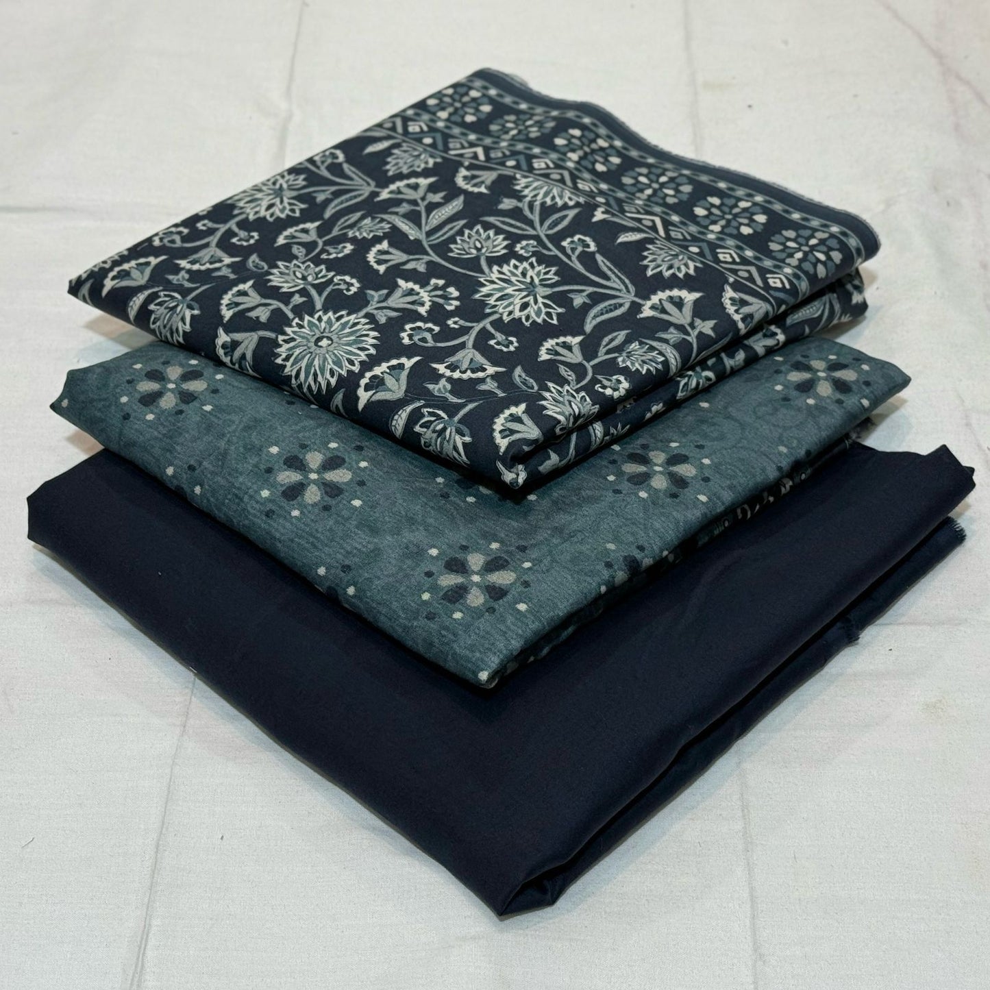 BIN SAEED | 3 PIECE | UNSTITCHED PRINTED LAWN SUIT