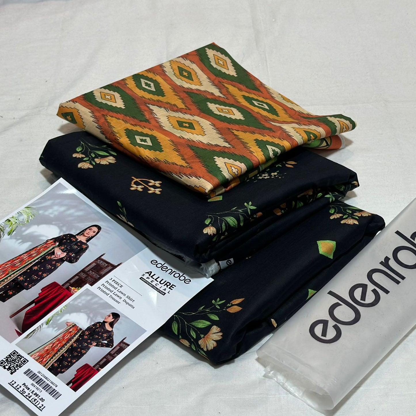 EDENROBE | 3 PIECE | UNSTITCHED PRINTED LAWN SUIT